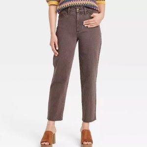 High-rise vintage jean w/ raw hem